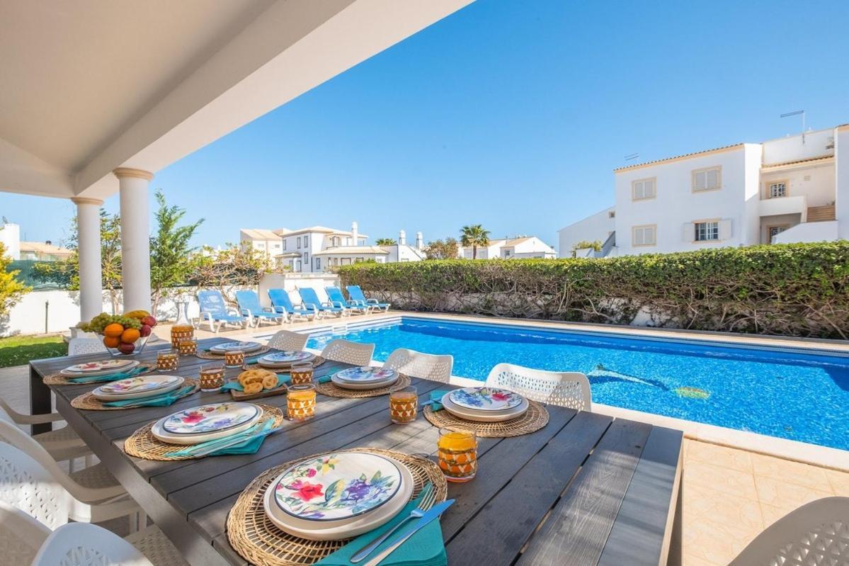 Villa Casa Vela Palace